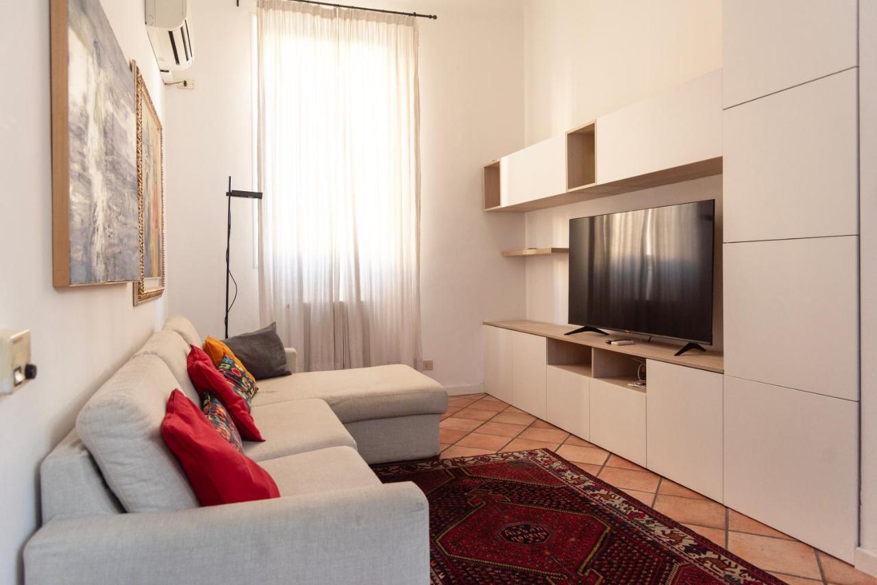 Casa Leonardo Da Vinci - 10 Minuti Dal Duomo Appartement Milaan Buitenkant foto